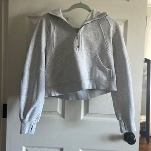 Pre owned Lululemon Scuba quarter zip